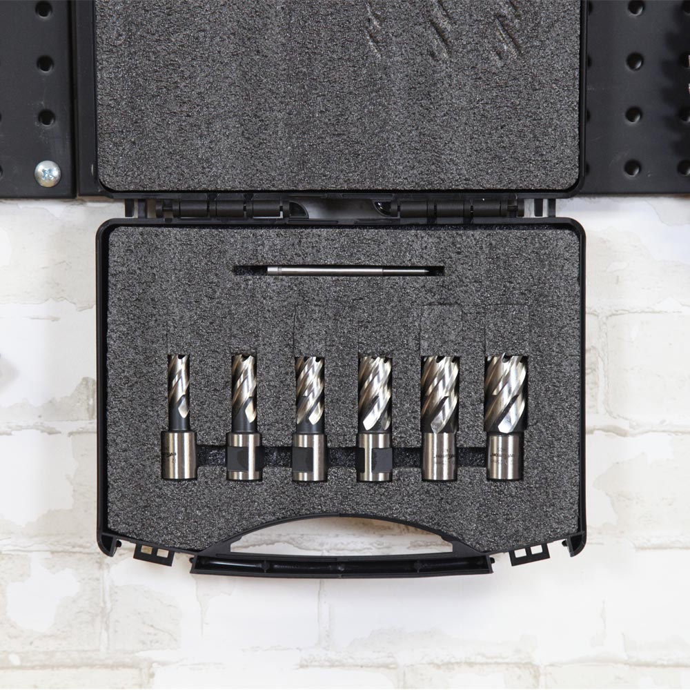 Pacchetto Evolution: Trapano magnetico a colonna S28MAG + kit da 6 frese profondità max 25mm